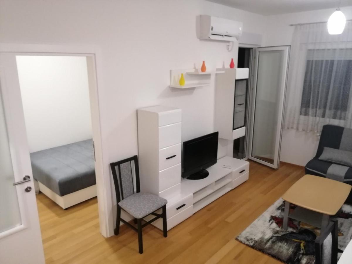 Apartman Danilo Banja Luka Buitenkant foto