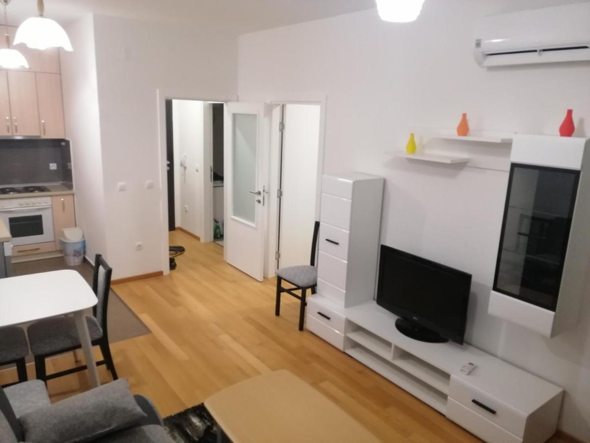 Apartman Danilo Banja Luka Buitenkant foto